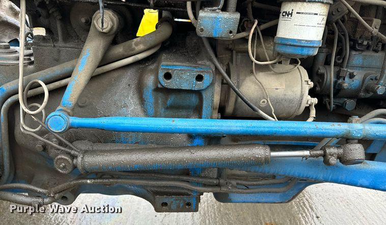 image for item NM9241 1981 Ford 2600 tractor