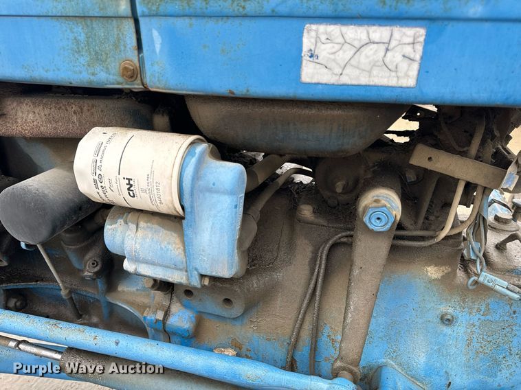 image for item NM9241 1981 Ford 2600 tractor