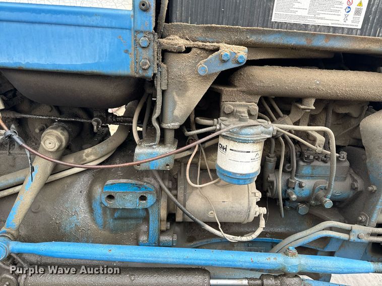 image for item NM9241 1981 Ford 2600 tractor