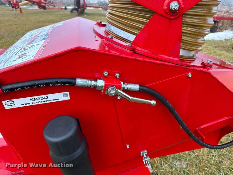 image for item NM9243 Westfield  MKX100-63 auger