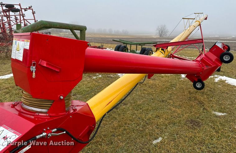 image for item NM9243 Westfield  MKX100-63 auger