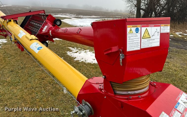 image for item NM9243 Westfield  MKX100-63 auger