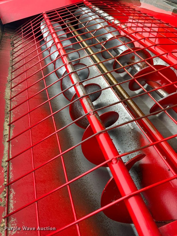 image for item NM9243 Westfield  MKX100-63 auger