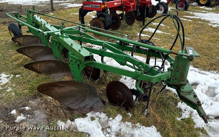 image for item NM9244 John Deere F145 four bottom plow