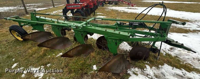 image for item NM9244 John Deere F145 four bottom plow