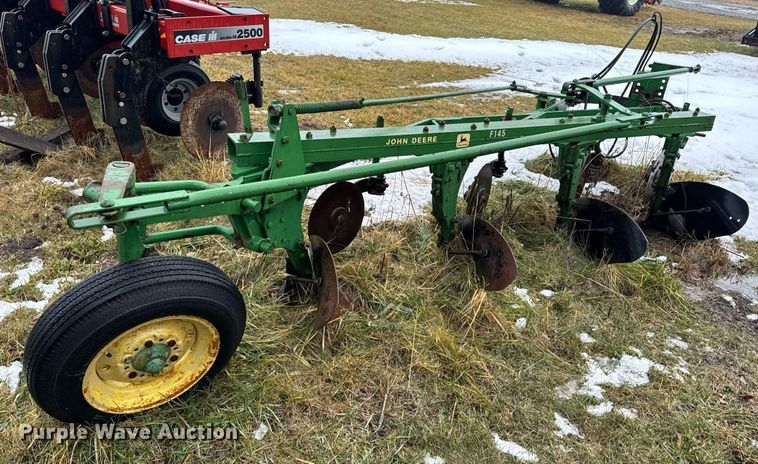 image for item NM9244 John Deere F145 four bottom plow