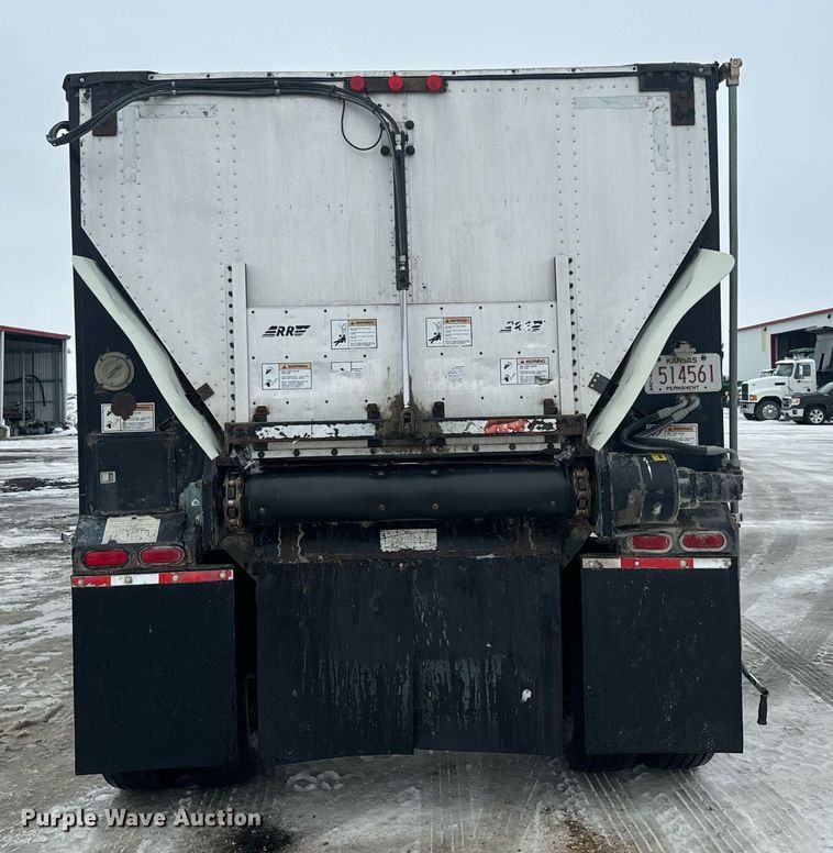 image for item NN9364 2004 Trail King live bottom trailer