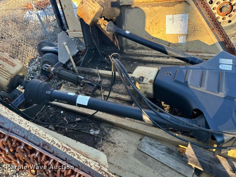 image for item NN9462 Land Pride batwing rotary mower