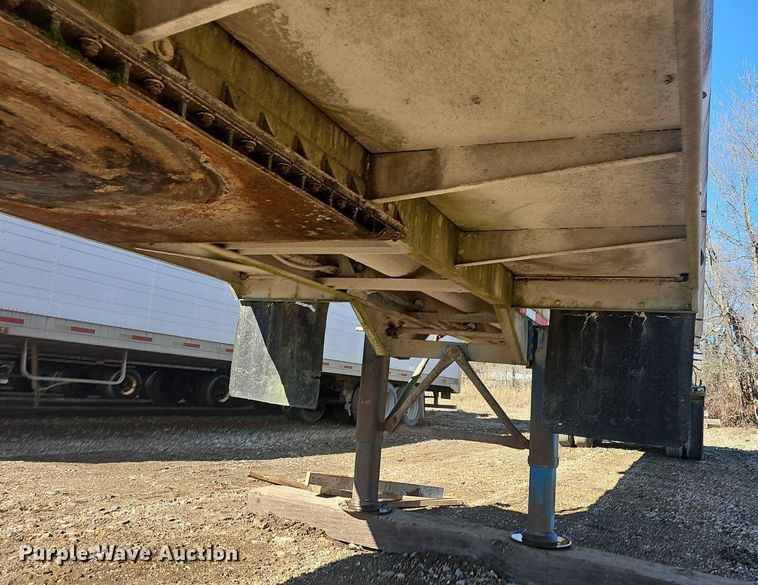 image for item NP9357 2001 Ledwell LW44 AA feed delivery trailer