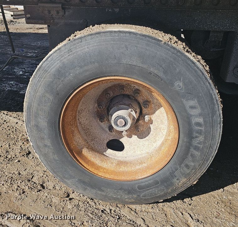 image for item NP9358 2007 Mond Industries dry van trailer