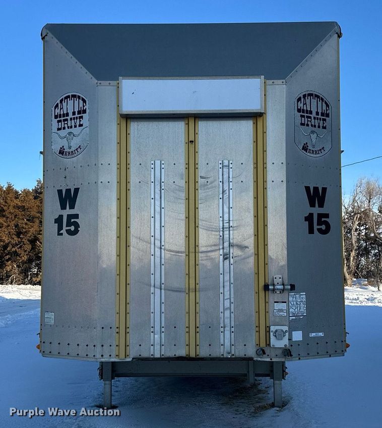 image for item NS9174 2004 Merritt livestock trailer