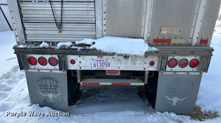 image for item NS9174 2004 Merritt livestock trailer