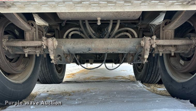 image for item NS9174 2004 Merritt livestock trailer