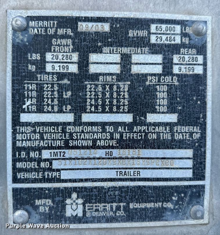image for item NS9174 2004 Merritt livestock trailer