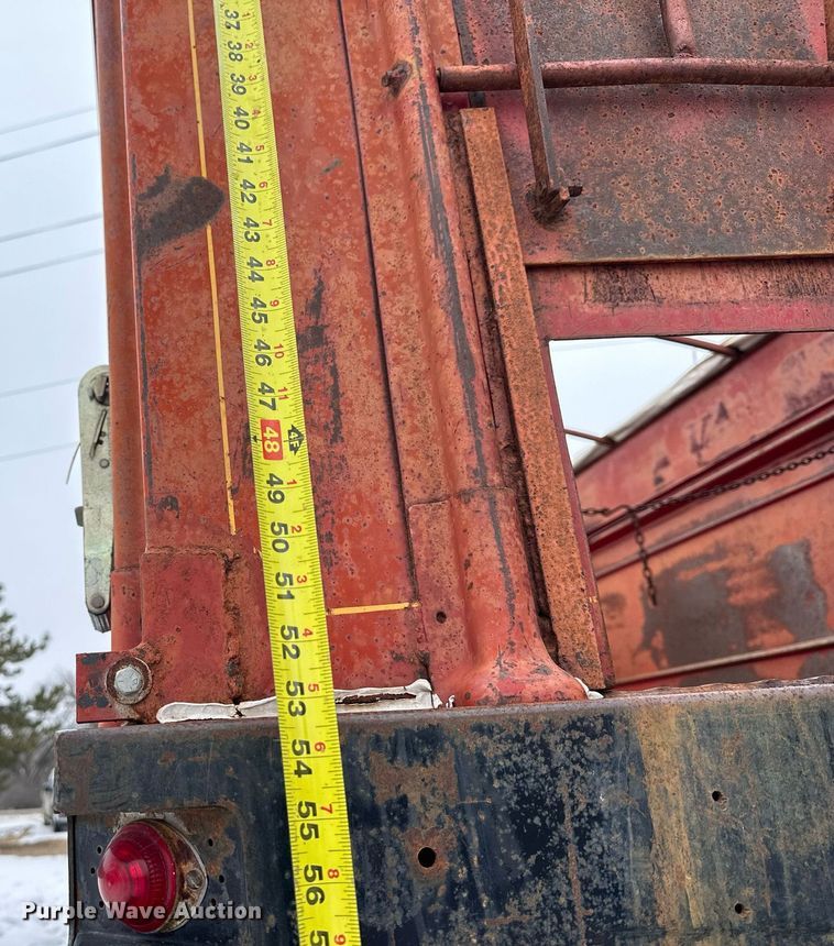 image for item NS9204 1971 Chevrolet  C60 grain truck