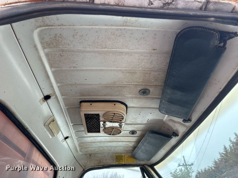 image for item NS9204 1971 Chevrolet  C60 grain truck