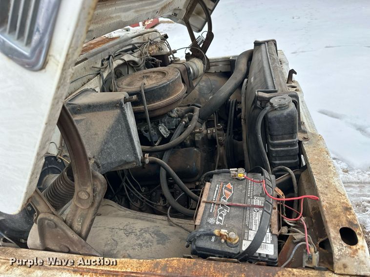 image for item NS9204 1971 Chevrolet  C60 grain truck