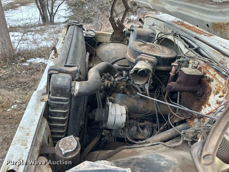 image for item NS9204 1971 Chevrolet  C60 grain truck