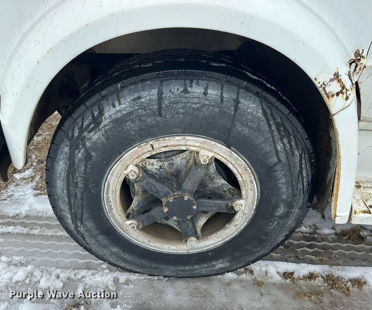 image for item NS9204 1971 Chevrolet  C60 grain truck