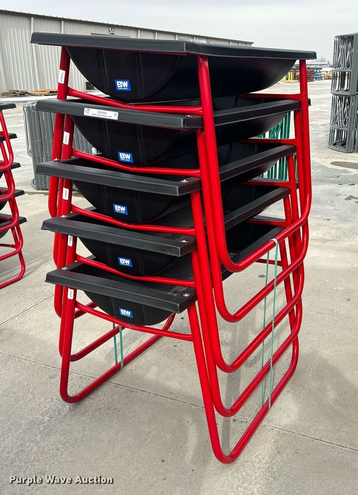 image for item OD9948 (5) B&W PT15070 bunk feeders