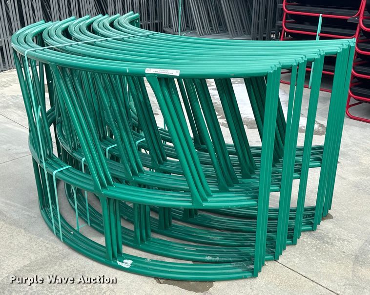 image for item OD9950 (5) B&W PT17020 bale feeders