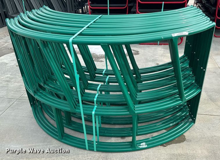 image for item OD9950 (5) B&W PT17020 bale feeders