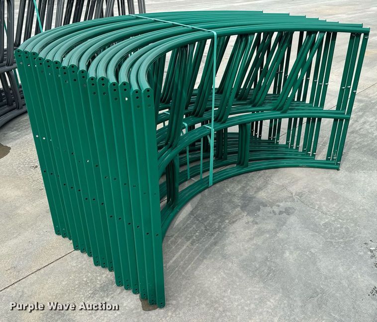 image for item OD9950 (5) B&W PT17020 bale feeders