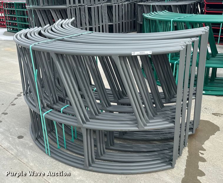 image for item OD9951 (5) B&W PT17019 bale feeders