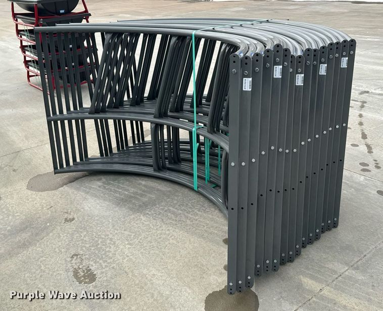 image for item OD9951 (5) B&W PT17019 bale feeders