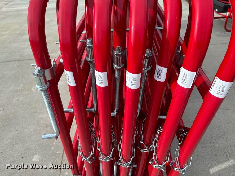 image for item OD9953 (13) B&W PT18010R livestock gates
