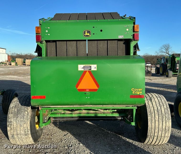 image for item OM9755 John Deere  569 Mega Wide Plus round baler