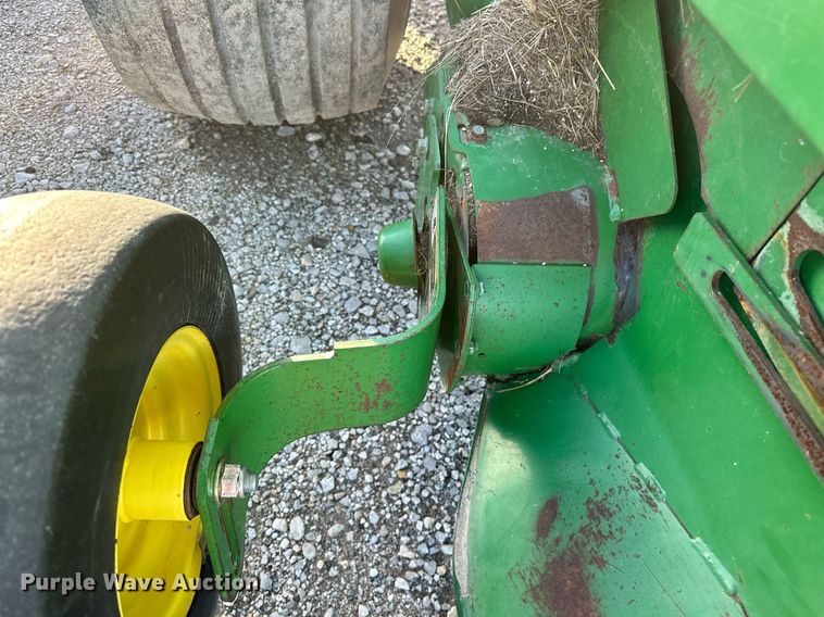image for item OM9755 John Deere  569 Mega Wide Plus round baler