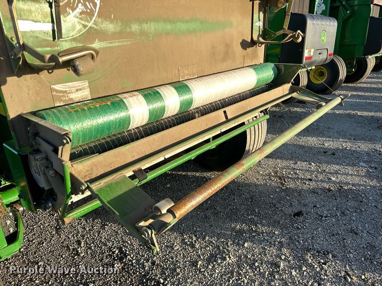 image for item OM9755 John Deere  569 Mega Wide Plus round baler