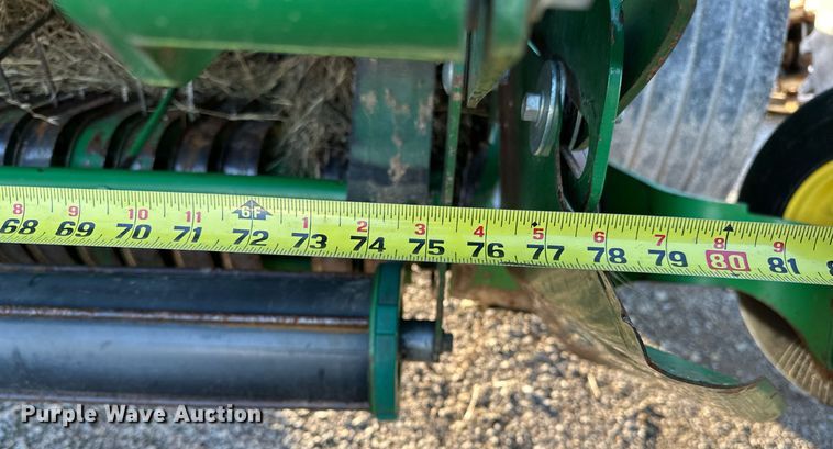 image for item OM9755 John Deere  569 Mega Wide Plus round baler