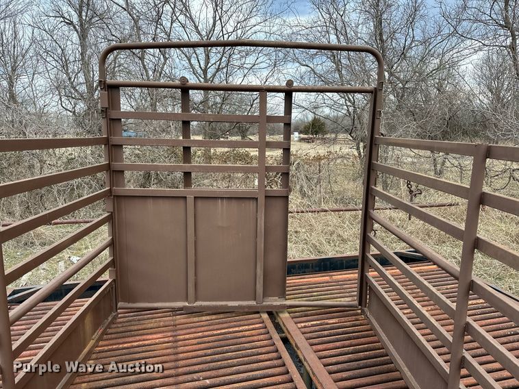 image for item OM9772 Livestock pen