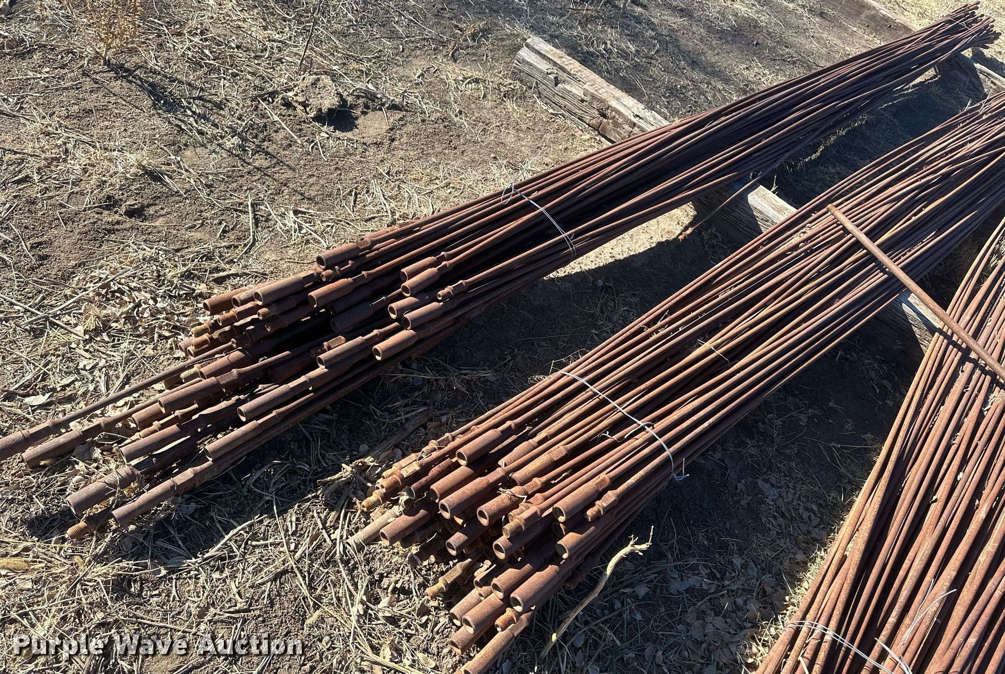 (100) sucker rods in Plains, KS | Item EK9789 for sale | Purple Wave