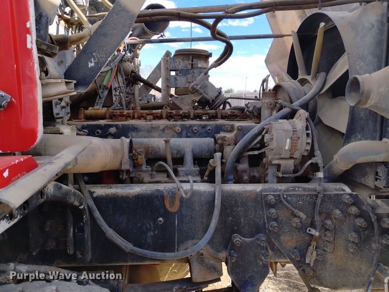 image for item DK8862 1999 Oshkosh  FF-115 truck cab and chassis