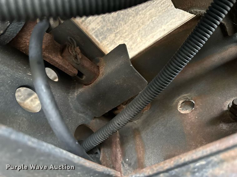 image for item DM2660 2013 Vanguard dry van trailer