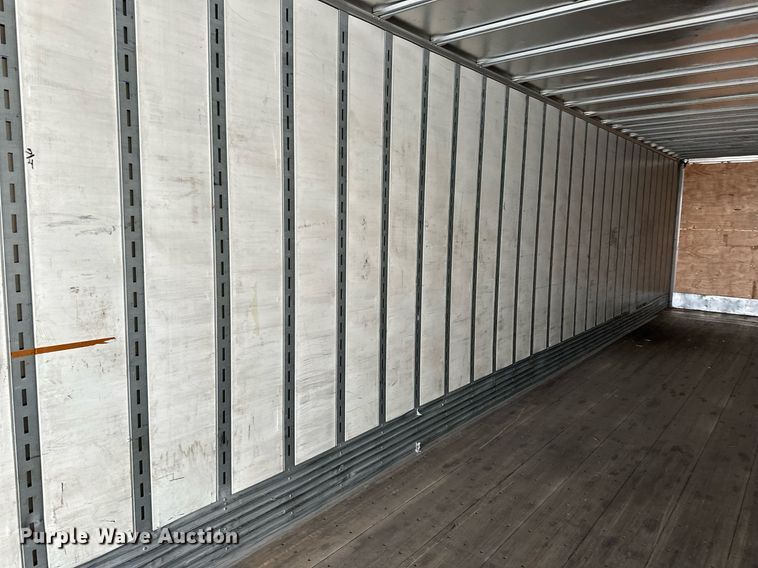 image for item DM2660 2013 Vanguard dry van trailer