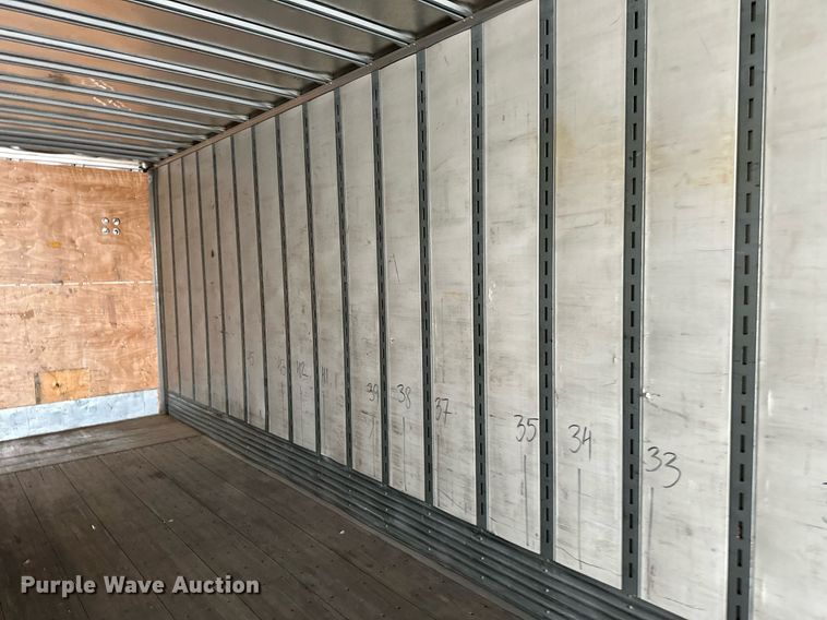 image for item DM2660 2013 Vanguard dry van trailer