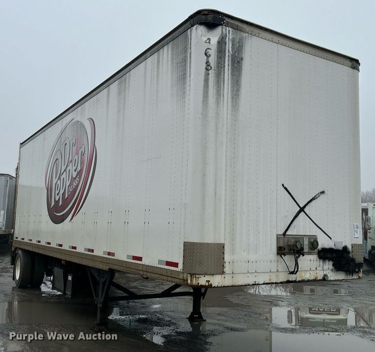 image for item DN0669 2000 Strick Corp S74 dry van trailer