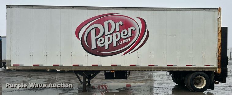 image for item DN0669 2000 Strick Corp S74 dry van trailer