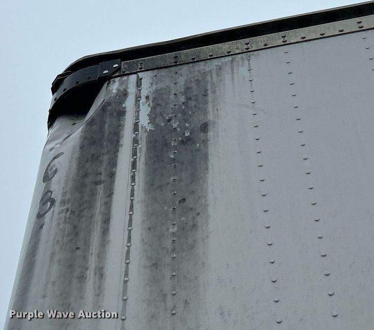 image for item DN0669 2000 Strick Corp S74 dry van trailer