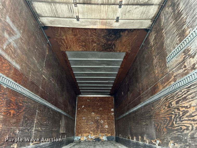 image for item DN0669 2000 Strick Corp S74 dry van trailer