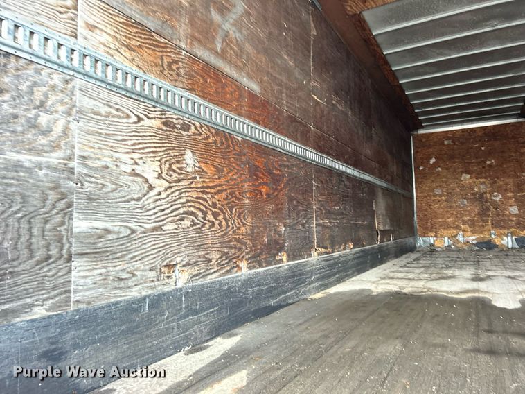 image for item DN0669 2000 Strick Corp S74 dry van trailer