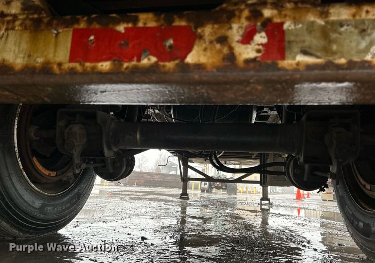 image for item DN0669 2000 Strick Corp S74 dry van trailer