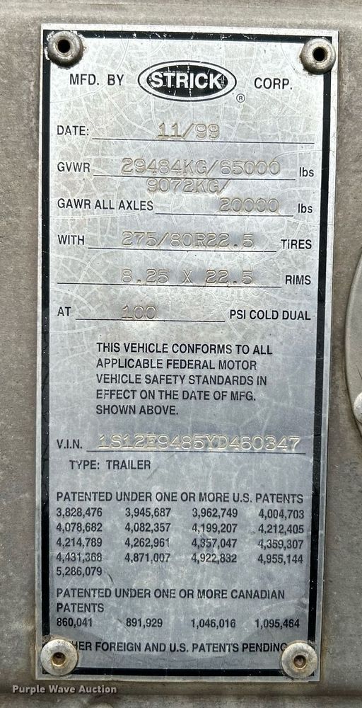 image for item DN0669 2000 Strick Corp S74 dry van trailer