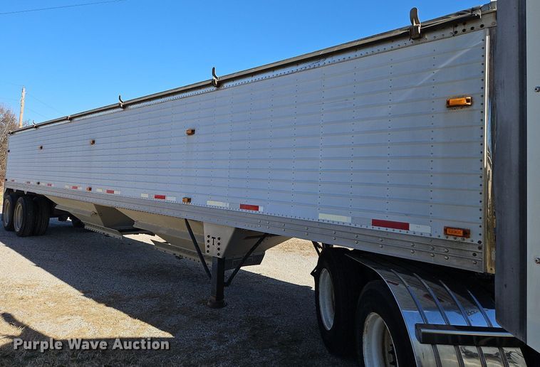 image for item DN7085 2004 Timpte Super Hopper grain trailer
