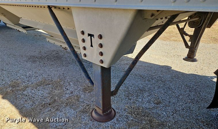 image for item DN7085 2004 Timpte Super Hopper grain trailer