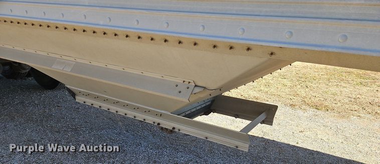 image for item DN7085 2004 Timpte Super Hopper grain trailer